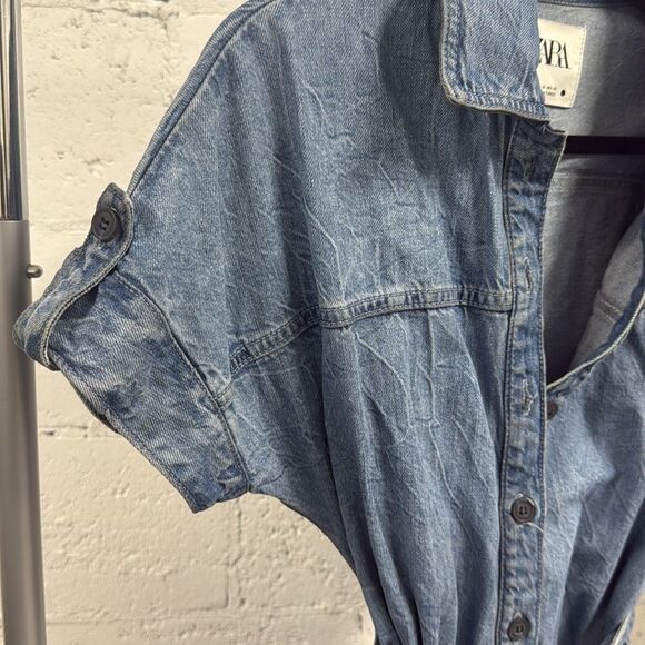 Zara Light Blue Denim Jacket Button Down Size XS - Skater Collared LIKE NEW 🩷 - Picture 3 of 5